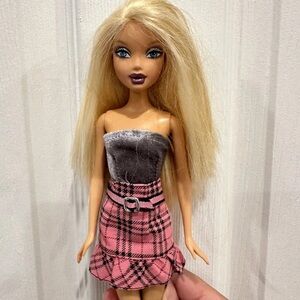 2/$80 vintage my scene doll 💕